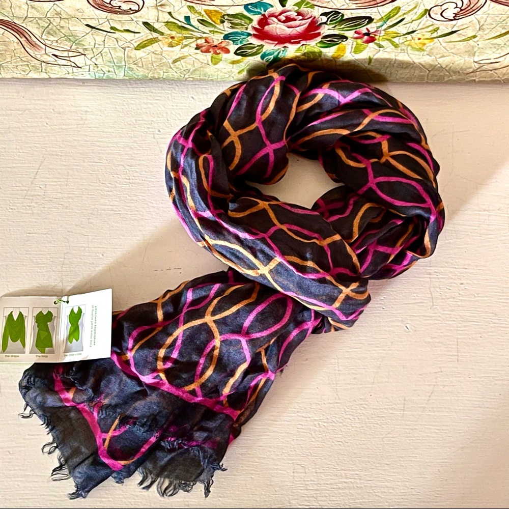 New - Vera Bradley Jazzy Swirls Soft Fringe Scarf